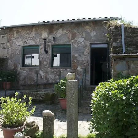 Blasones Hostal Sarria